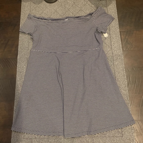 Old Navy Dresses & Skirts - Stripped Off the Shoulder Flare Dress